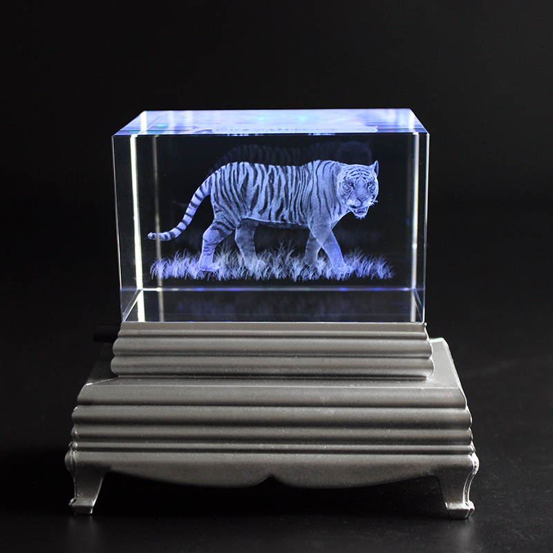 K9 Crystal Tiger Model Statue  - огляд і ціна Paper Weight Crystal